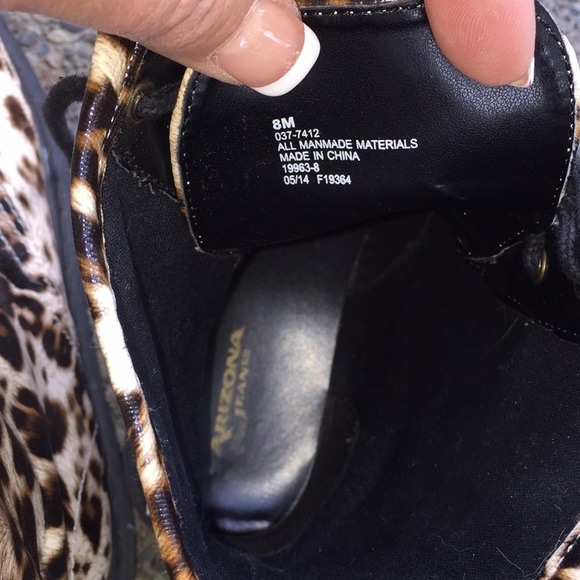 Leopard Print Boots - Picture 6 of 7